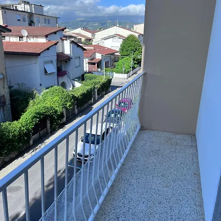 A Apartman *